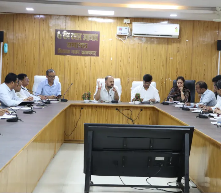 आईजीआरएस शिकायतों के त्वरित एवं गुणवत्तापूर्ण निस्तारण के निर्देश