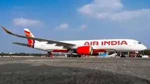 दिल्ली: IGI एयरपोर्ट पर एयर इंडिया के 3 विमान क्षतिग्रस्त