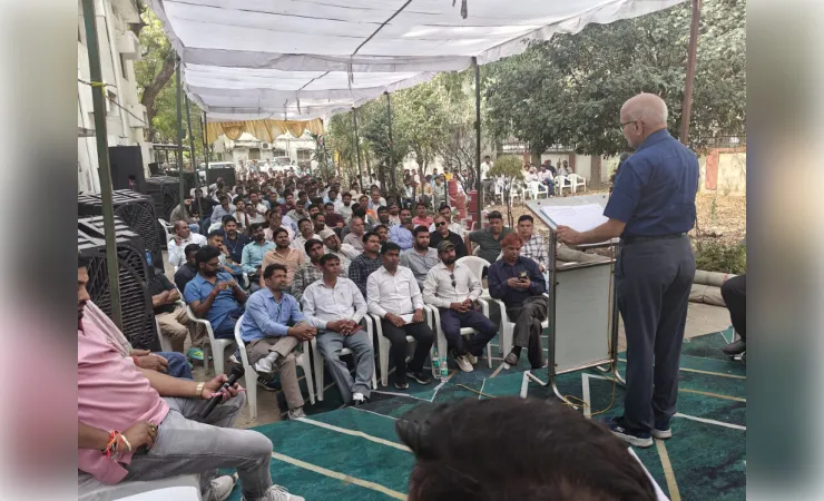 संघर्ष समिति ने संवाद व सहभागिता आधारित प्रबंधन व्यवस्था लागू करने की मांग