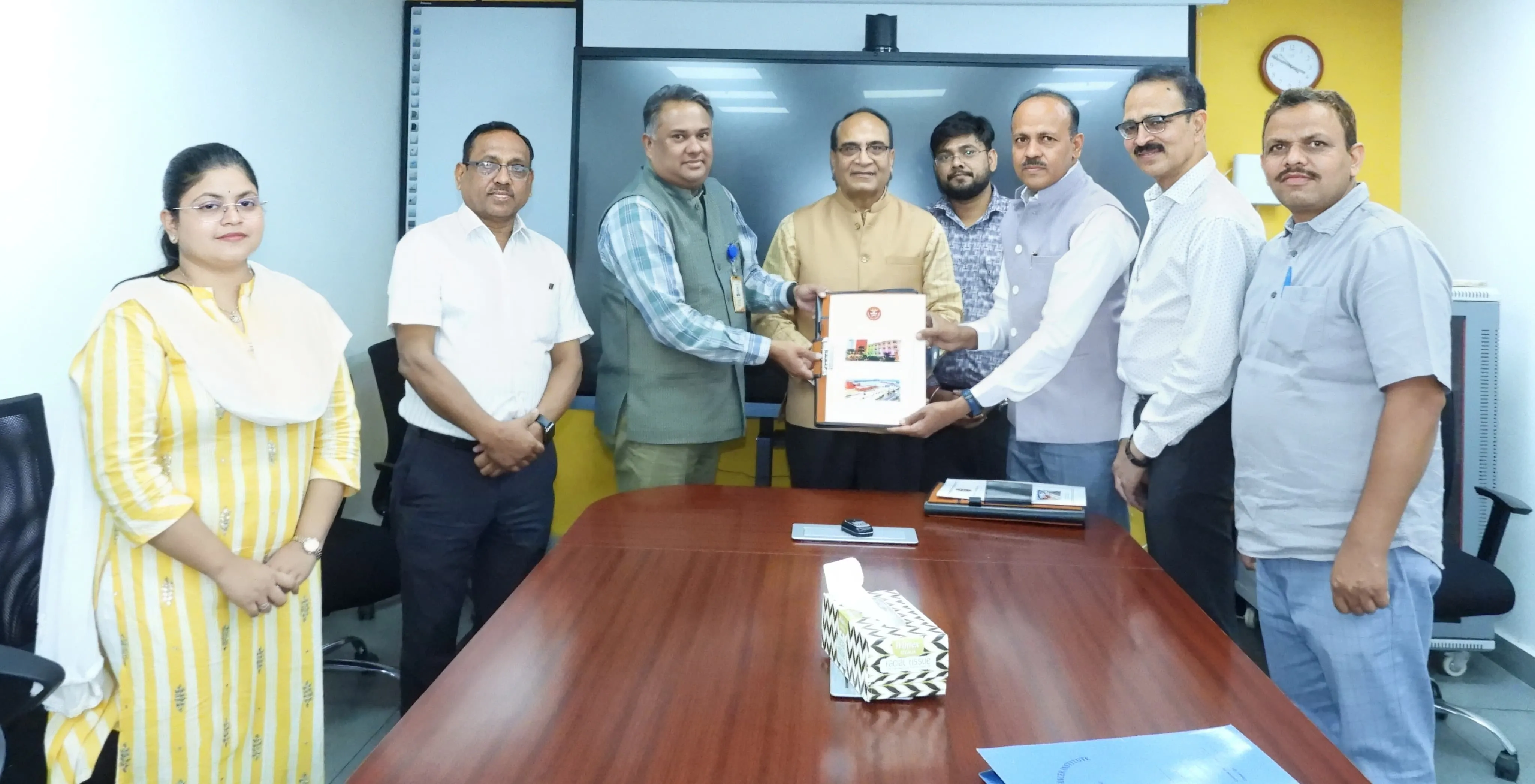 कैंसर संस्थान व कर्मचारी राज्य बीमा निगम के बीच एमओयू 