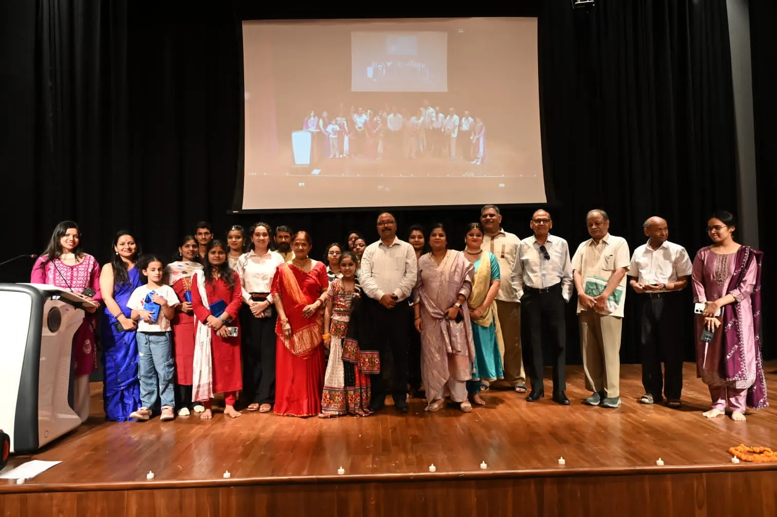 कला के जरिए विश्व शांति और सतत विकास का संदेश