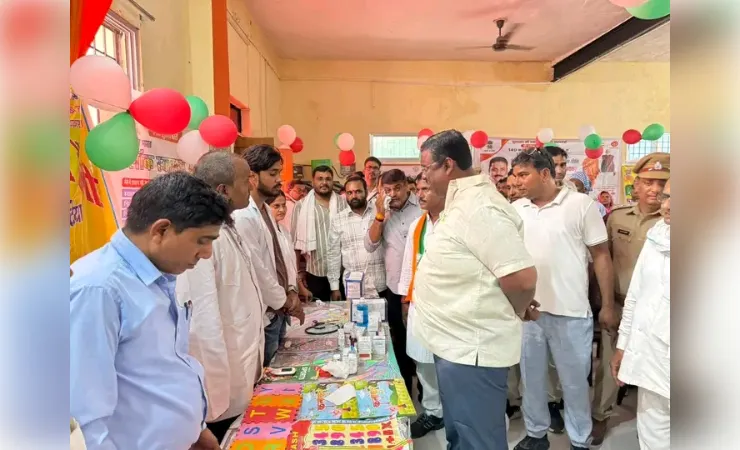 आम जनमानस को सरकार की योजनाओं के बारे में जागरूक करें पार्टी के कार्यकर्ता : रमेश सिंह