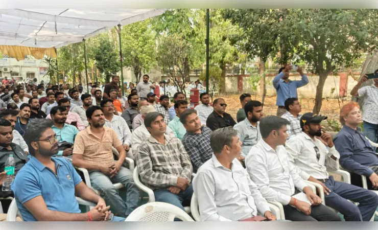 अवकाश पर ड्यूटी कराना अनुचित, उत्पीड़नात्मक कार्यवाहियाँ वापस ली जाएँ: संघर्ष समिति