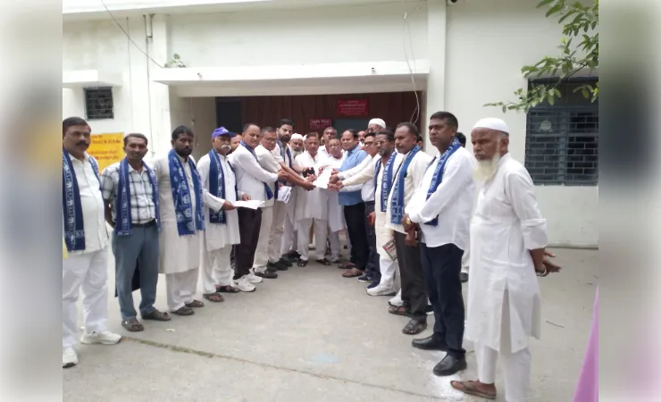 धामपुर में बाबा पार्थिव समाज स्थल पर हुई कार्रवाई की उच्च स्तरीय जांच की मांग
