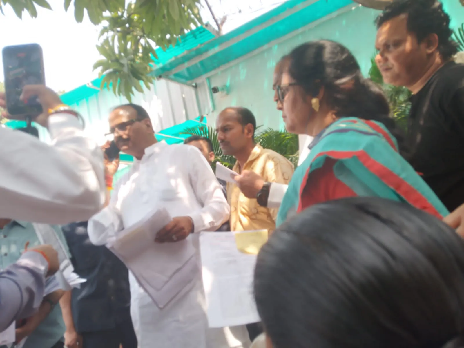 स्वास्थ्य मंत्री से मिलीं आशा संगिनी 