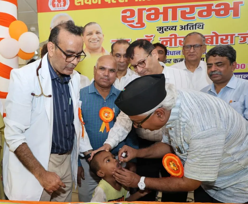 विधायक ने बच्चों को पोलियो पिलाकर अभियान का किया शुभारंभ 