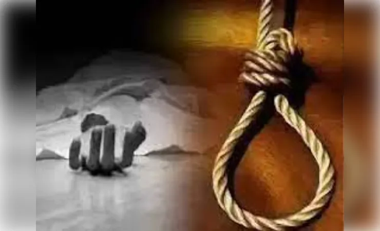 नीट का पेपर कैंसिल होने से डिप्रेशन का शिकार हुई छात्रा, फांसी लगाकर दे दी जान