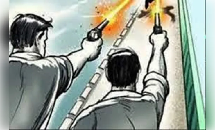 दो पक्षों में विवाद के बाद बार के बाहर 5 राउंड फायरिंग, इलाके में मची अफरा-तफरी