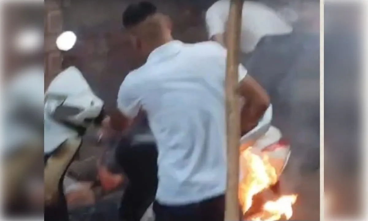 नोएडा: हाईटेंशन लाइन का तार टूटकर गिरा,  करंट की चपेट में आने से पांच लोग झुलसे