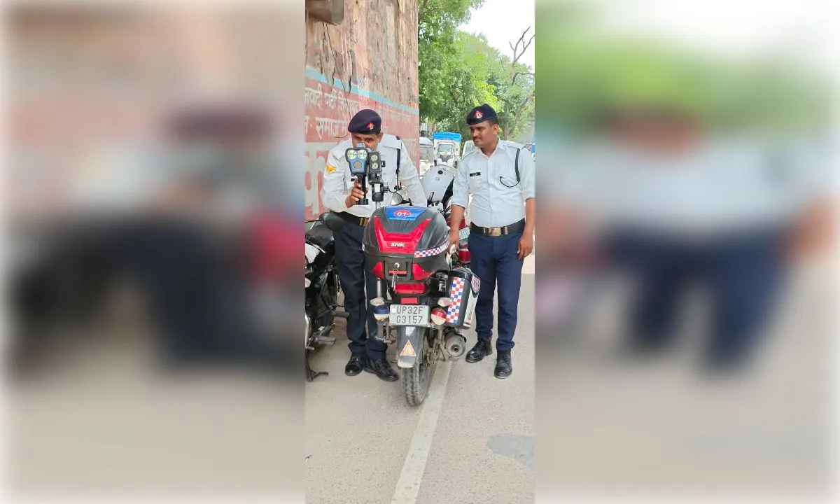ट्रैफिक पुलिस का बड़ा एक्शन, बेलगाम ओवर स्पीड वाले वाहनो पर चल रहा चालान का हंटर 