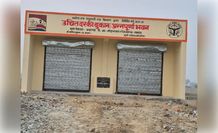 सीडीओ की फटकार से हड़कंप ,बिजली कनेक्शन के लिए भागदौड़ शुरू 