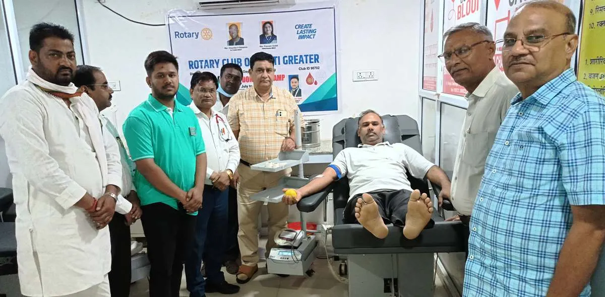 सी.एम.ओ. ने किया 5 दिवसीय रक्तदान शिविर का उद्घाटन