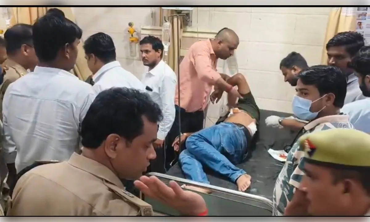 पुलिसवालों पर गोली चलाने वाले दो बदमाश मुठभेड़ में ढेर,फायरिंग में एसओजी के दो जवान भी घायल