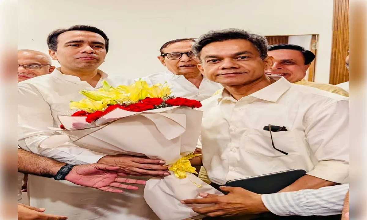 रालोद उत्तर प्रदेश के कार्यवाहक प्रदेश अध्यक्ष बने अनुपम मिश्रा