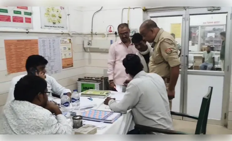 अमेठी में कलयुगी बेटे का खौफनाक हमला, मां पर चाकू से किए ताबड़तोड़ वार, हालत गंभीर
