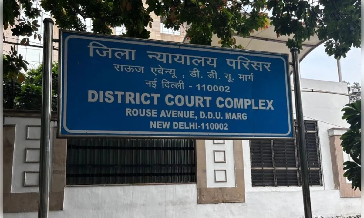 नीट पेपर लीक मामला: सीबीआई ने 13 आरोपितों के खिलाफ कोर्ट में दाखिल की चार्जशीट
