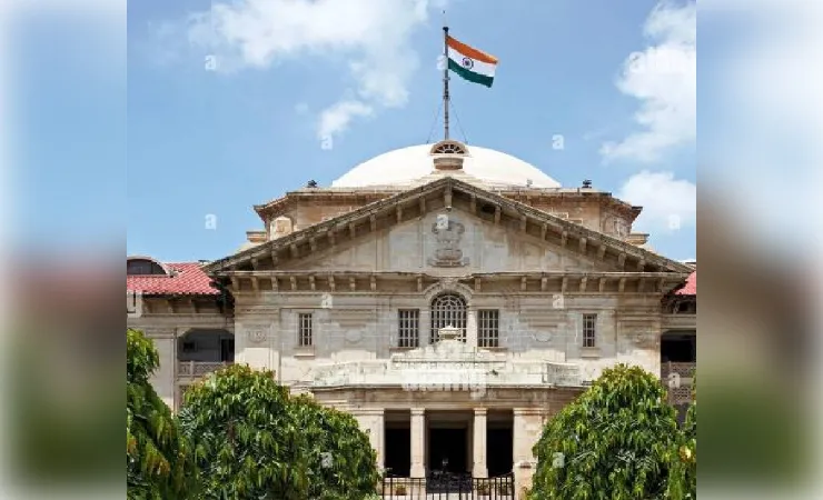 हाईकोर्ट ने कहा आपराधिक अदालत किसी दस्तावेज को फर्जी घोषित कर इस आधार पर सजा नहीं सुना सकती