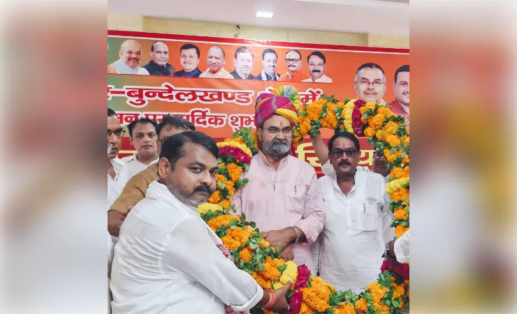 किसानों तक सरकार की योजनाएं पहुंचाना किसान मोर्चा के कार्यकर्ताओं की जिम्मेदारी : चौधरी देवेंद्र सिंह