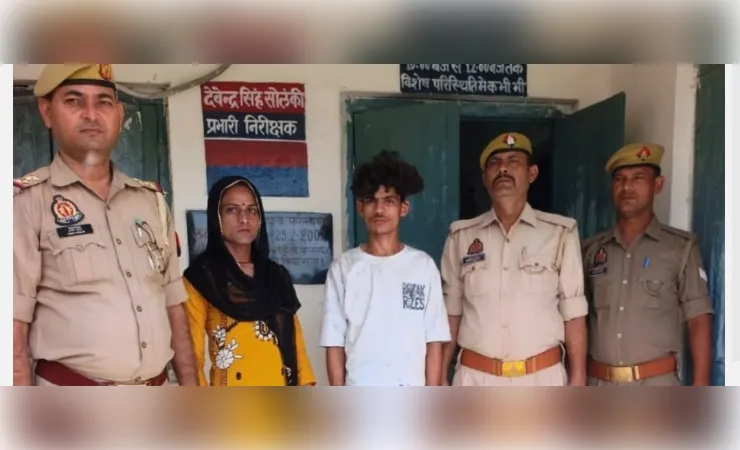 ट्रेन में यात्रियों को चाकू मार घायल करने वाला किन्नर साथी सहित गिरफ्तार