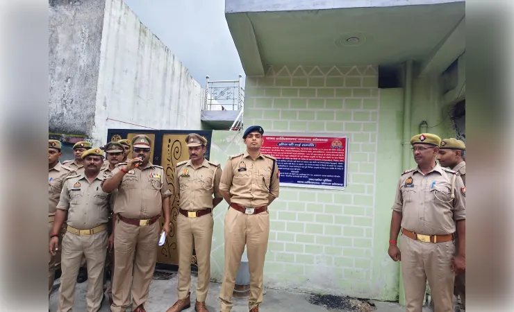 सोनभद्र पुलिस का बड़ा प्रहार, ड्रग तस्कर की 15.72 लाख की अवैध संपत्ति फ्रीज़