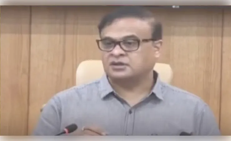 असम में बाढ़ ने मचाई तबाही, 400% अधिक बारिश से हालात बेहद गंभीर: हिमंत सरमा