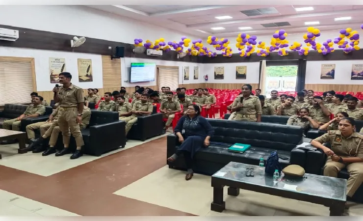 पुलिस का संवेदनशील पुलिसिंग पर फोकस, 81 पुलिसकर्मियों को पीड़ितों और बच्चों से व्यवहार का विशेष प्रशिक्षण