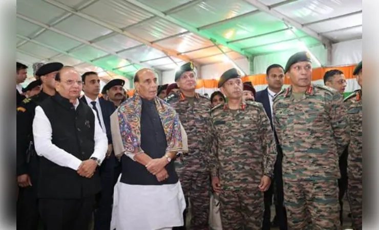 रक्षा मंत्री राजनाथ ने ‘कारगिल युद्ध’ के नायकों को दी श्रद्धांजलि, शौर्य संध्या कार्यक्रम में हुए शामिल