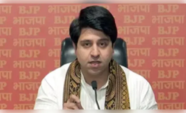 भाजपा में बड़ा सियासी झटका,  शहजाद पूनावाला के इस्तीफे की चर्चा तेज, X प्रोफाइल से हटाया BJP का नाम