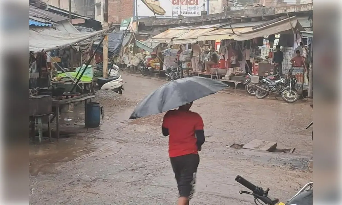 उत्तर बंगाल में भारी वर्षा की चेतावनी, दक्षिण में उमस के बीच बारिश के आसार