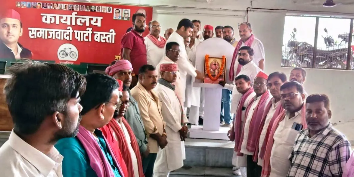समाजवादियों ने जयन्ती पर किया राजा दक्ष प्रजापति को नमन्
