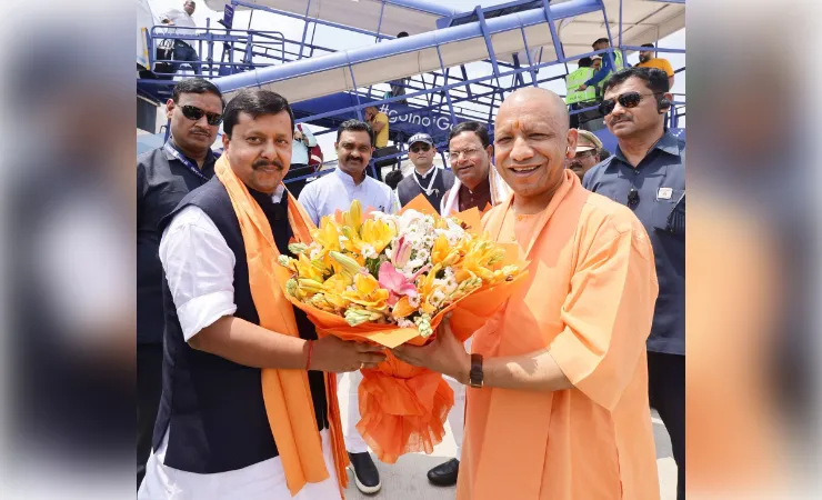  भाजपा के राष्ट्रीय अध्यक्ष नितिन नवीन लखनऊ पहुंचे, सीएम योगी ने किया भव्य स्वागत