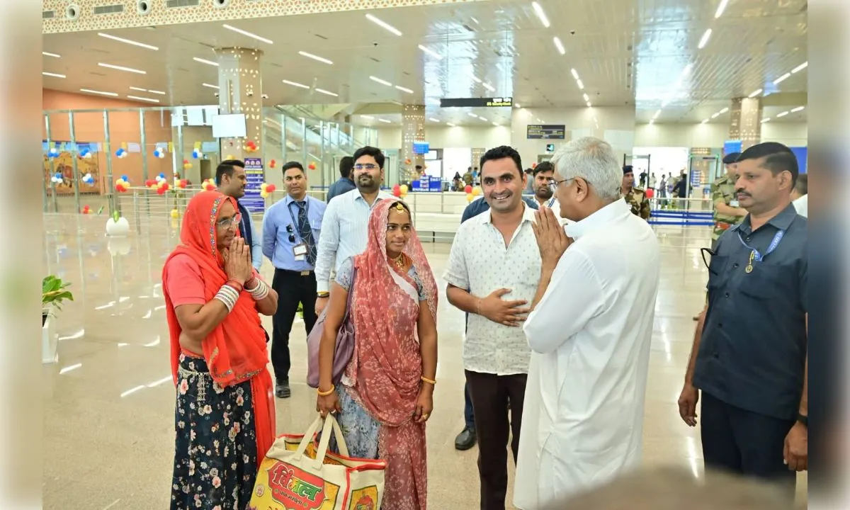जोधपुर एयरपोर्ट का नया टर्मिनल शुरू, पहली फ्लाइट के यात्रियों का भव्य स्वागत