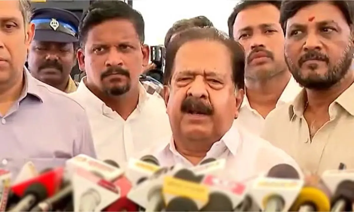मादक पदार्थों की तस्करी रोकने को लेकर केरल के गृह मंत्री ने सीएम विजय से की मुलाकात