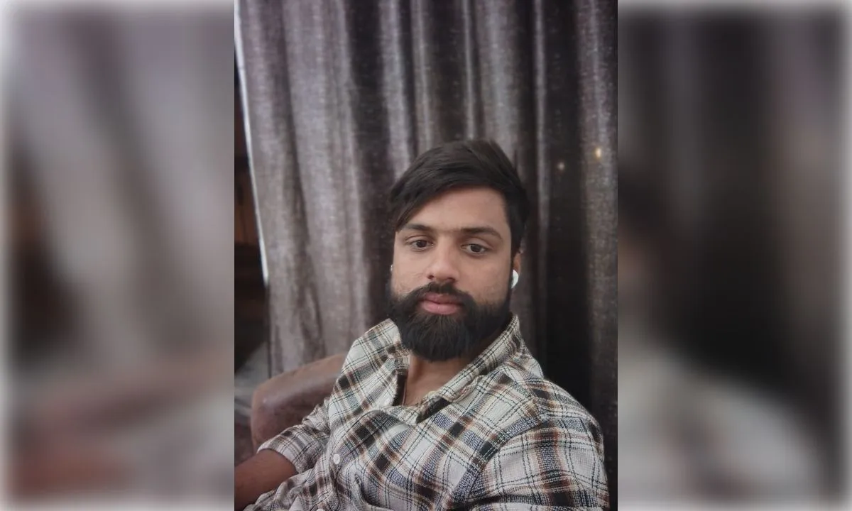 मीरजापुर: लापता युवक का गंगा किनारे मिला कंकाल, चांदी के दांत और कपड़ों से हुई पहचान