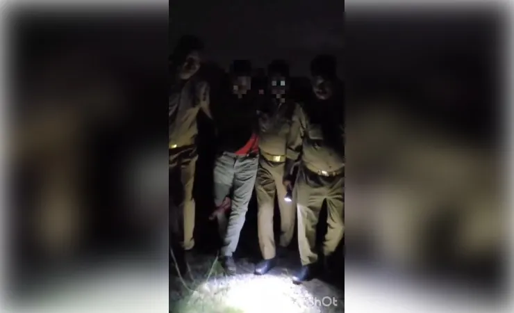 महिला की निर्मम हत्या का खुलासा: शव के टुकड़े फेंकने वाला आरोपी मुठभेड़ में गिरफ्तार