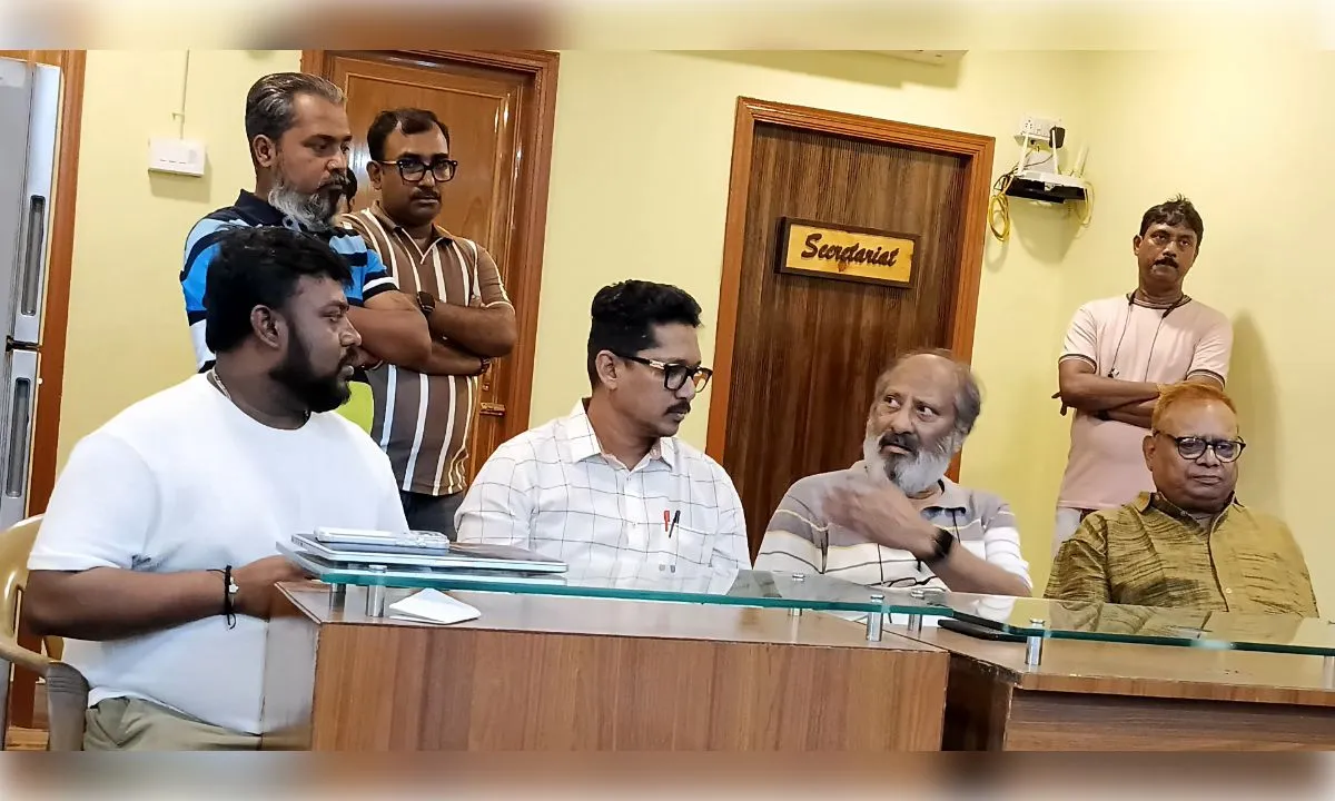 कोलकाता की देशप्रिय पार्क दुर्गोत्सव समिति का आरोप, बार-बार नोटिस देकर किया जा रहा परेशान