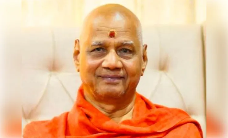  चम्पत राय और अनिल मिश्रा का इस्तीफा मंजूर, कृष्ण मोहन कार्यकारी महासचिव नियुक्तः गोविंद देव गिरि