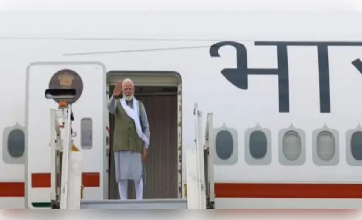 इंडोनेशिया, ऑस्ट्रेलिया और न्यूजीलैंड के दौरे पर रवाना हुए पीएम मोदी, जानें क्यों अहम है ये यात्रा?