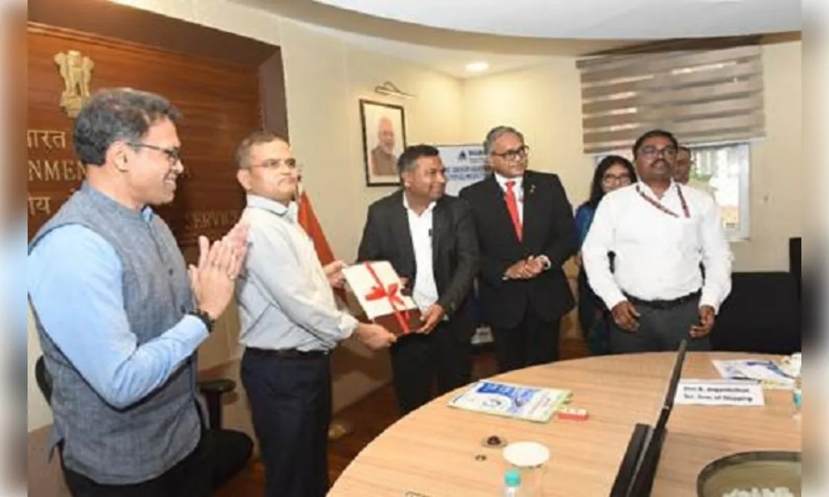 भारत का पहला संप्रभुता समर्थित समुद्री बीमा उत्पाद लॉन्च, नौवहन क्षेत्र को मिलेगी बड़ी सुरक्षा