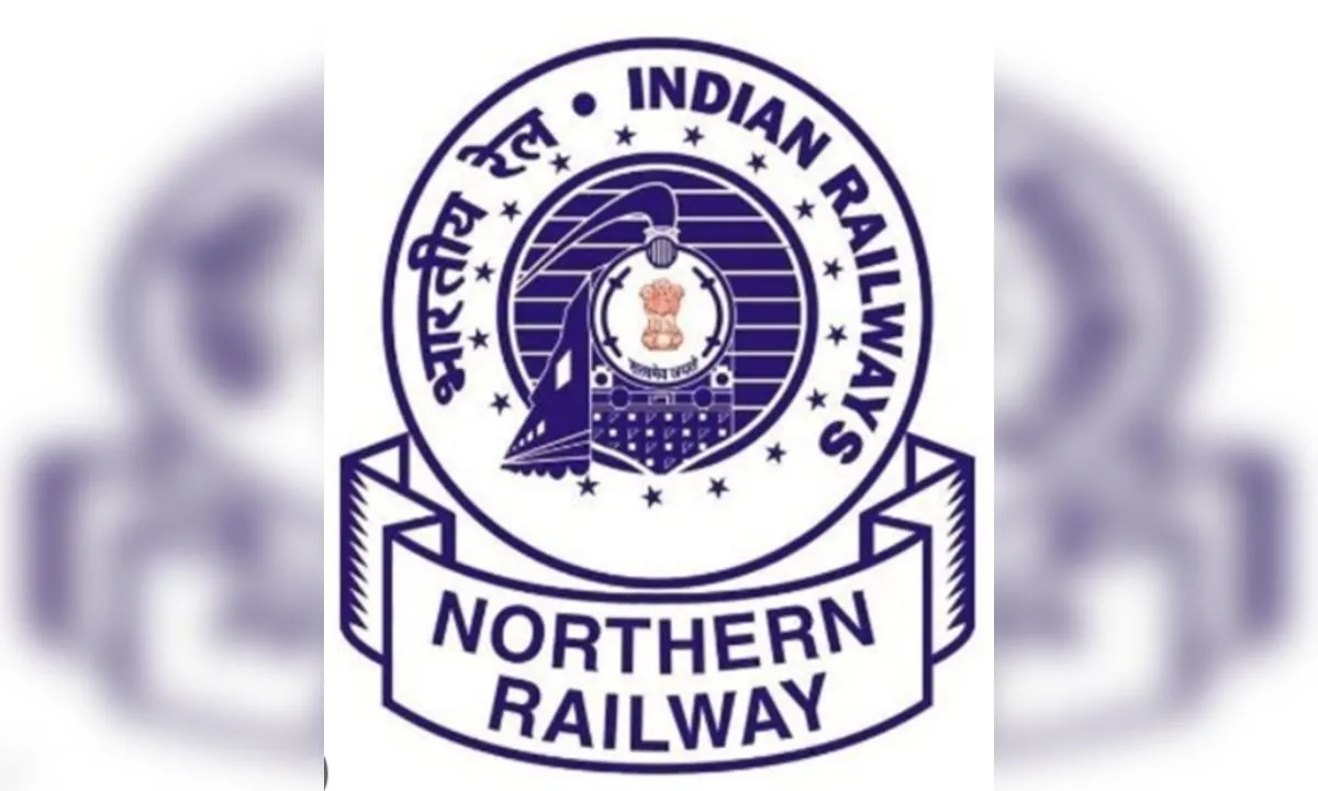 गाजियाबाद-नई दिल्ली रेलखंड पर मालगाड़ी के 6 डिब्बे पटरी से उतरे, 53 ट्रेनें प्रभावित