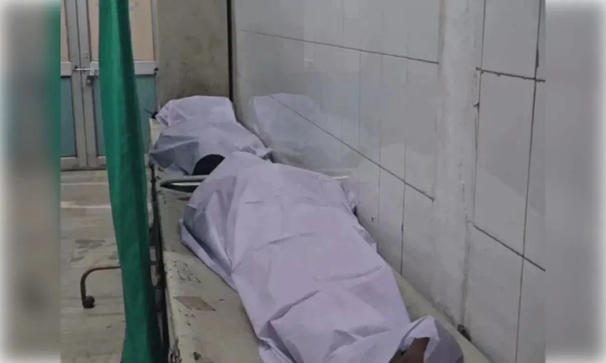 दर्दनाक हादसा: अवैध खनन के गड्ढे में डूबने से दो चचेरे भाइयों समेत तीन युवकों की मौत