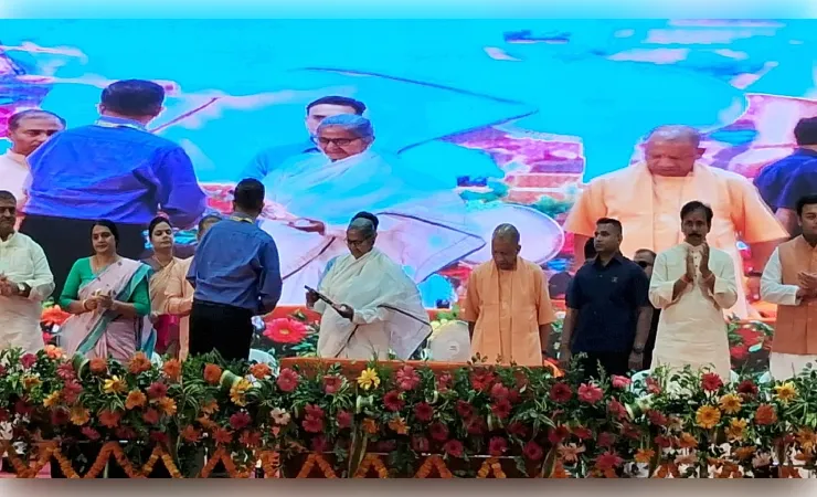 शिक्षा समाज की आधारशिला, इसके बगैर कुछ भी हो पाना संभव नहीं : योगी आदित्यनाथ