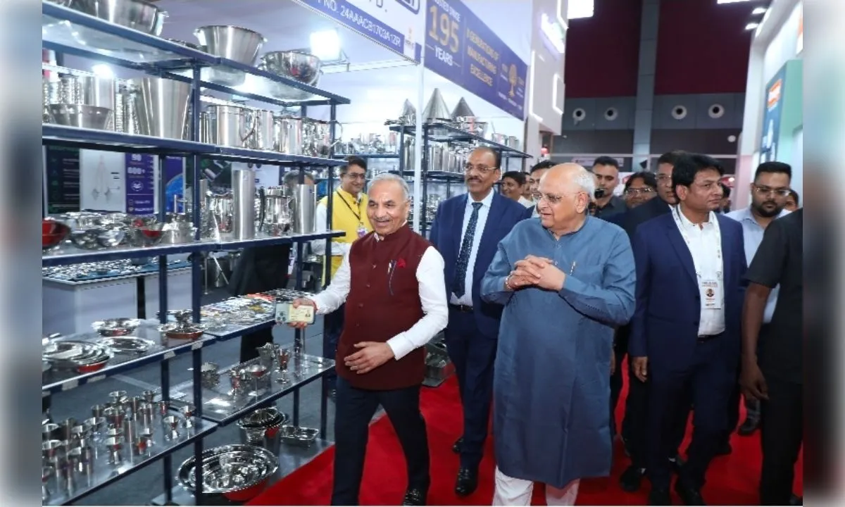 'वाइब्रेंट इंडिया स्टेनलेस स्टील एग्जीबिशन-2026' पहुंचे सीएम भूपेंद्र पटेल, उद्योग जगत को दिया बढ़ावा