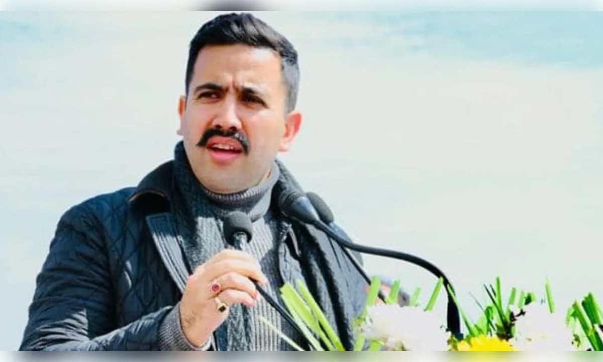 सड़क परियोजनाओं के लिए ₹239.45 करोड़ की मंजूरी, सेब उत्पादक क्षेत्रों को मिलेगा बेहतर संपर्क