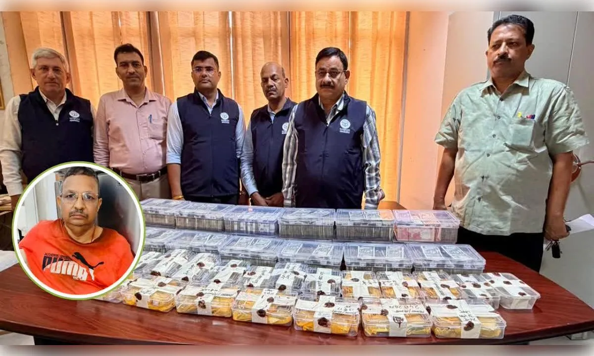 यूपी में रिटायर्ड ARTO के घर 13kg सोना,9kg चांदी बरामद