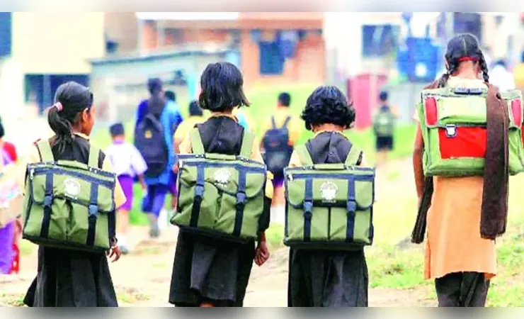 जुलाई महीने में कब-कब बंद रहेंगे आपके बच्चों के स्कूल? 