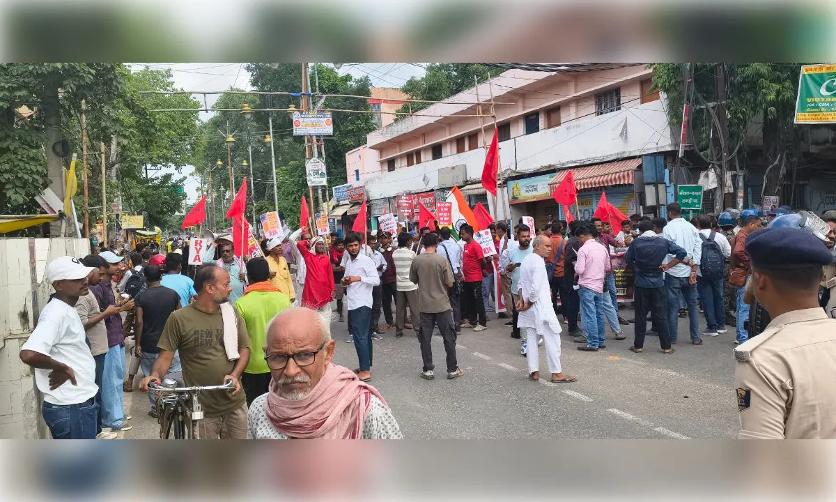 बिहार बंद के दौरान सीवान पुलिस ने यातायात व्यवस्था रखी सुचारू