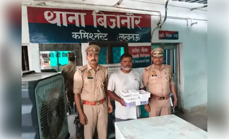 बंद घरों में चोरी करने वाले शातिर आरोपी गिरफ्तार, पुलिस ने किया भंडाफोड़