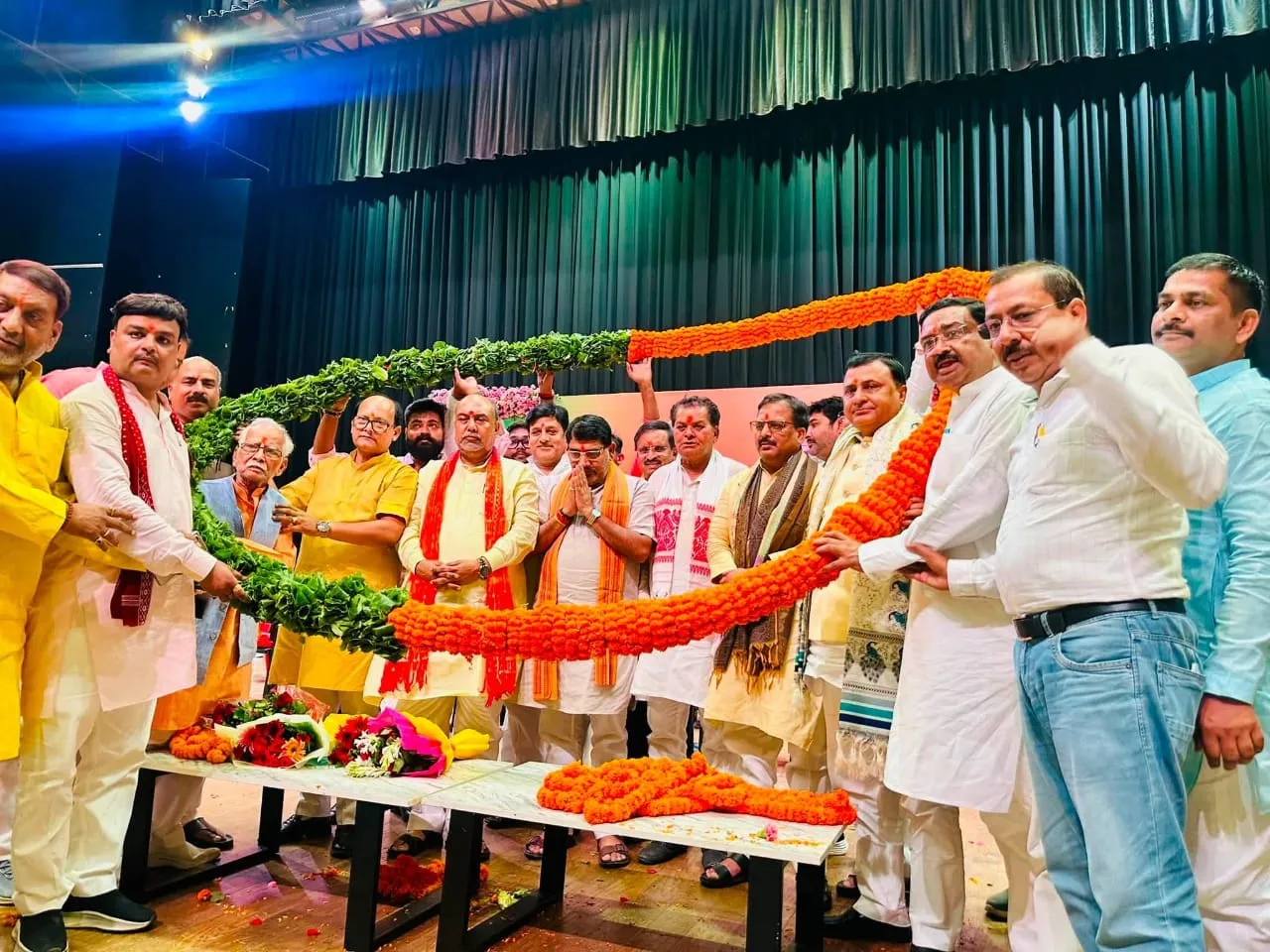 क्षेत्रीय अध्यक्ष विनोद राय ने पार्टी कार्यकर्ताओं के प्रति जतायी कृतज्ञता,बोले 2027 में सफलता का बनाएं नया रिकार्ड 