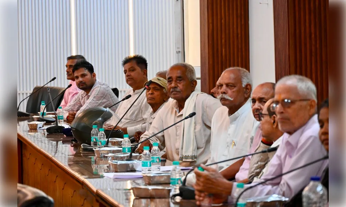 मण्डलायुक्त की अध्यक्षता में मण्डलीय पेंशन अदालत का सफल आयोजन